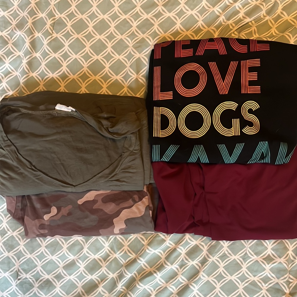 2X lot of soft comfortable clothes
